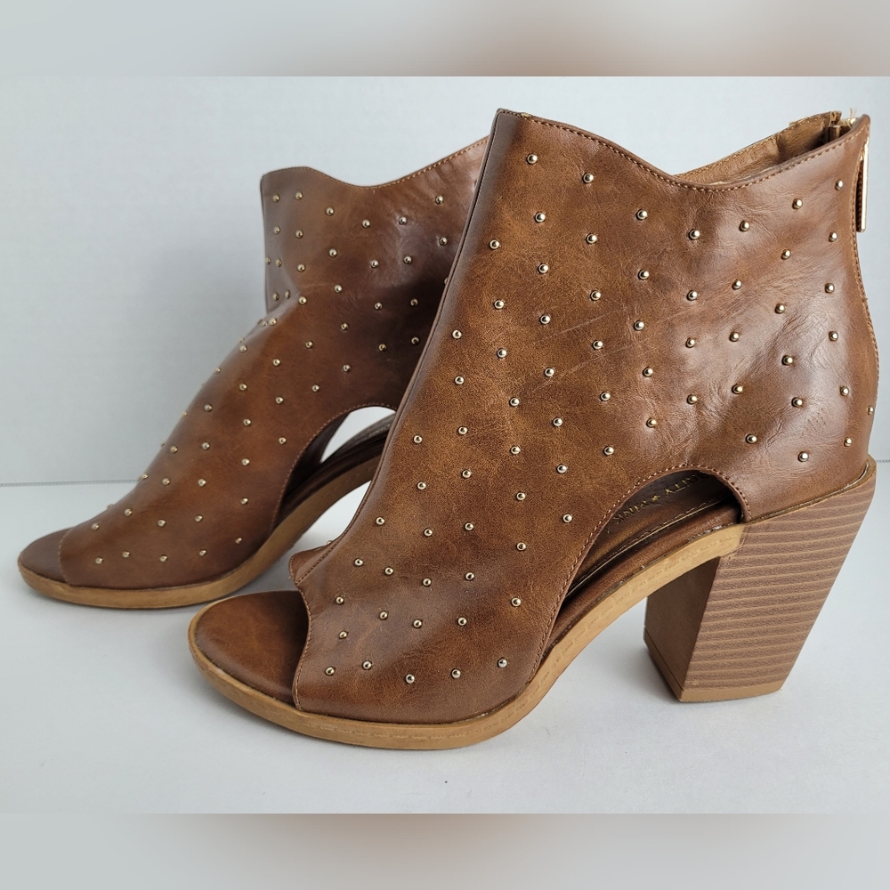 Celebrity Pink Brown Ankle Booties